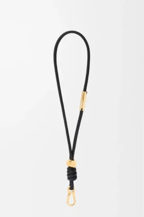 Armband i kalvskinn