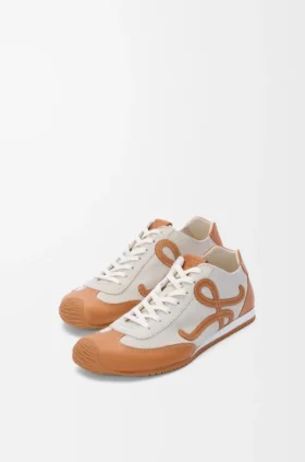 Ballet Runner 2.0 ofodrad i hjortskinn och vegetabiliskt garvat kalvskinn
