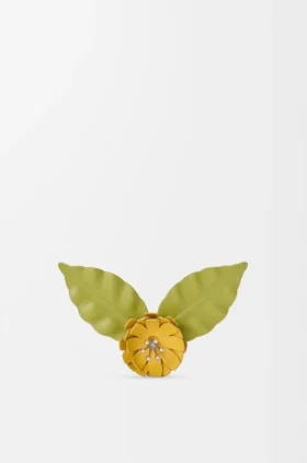 Blombrosch i kalvskinn