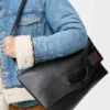Bob Folded Tote i glansigt, smidigt kalvskinn Bob Folded Tote i glansigt, smidigt kalvskinn