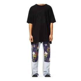 Broderat smileymönster, löst sittande kortärmad unisex-tröja, svart S616341X20-1100