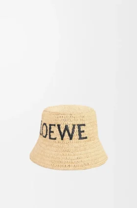 Buckethat i raffia