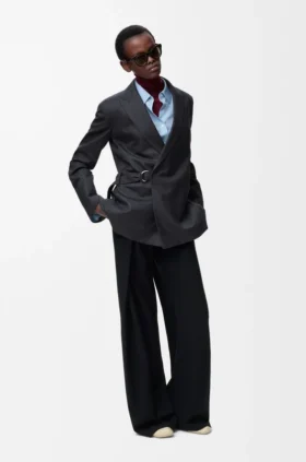 Draperad jacka i ull Draperad jacka i ull