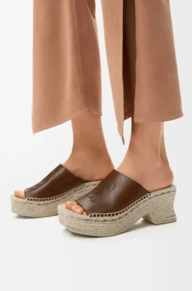 Espadrille-sandaler med plattform i vegetabiliskt garvat kalvskinn