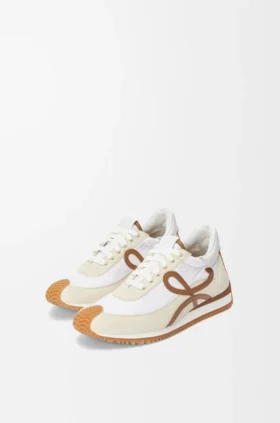 Flow Runner 2.0 i nylon och mocka