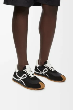 Flow Runner i nylon och mocka