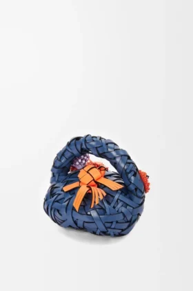 Flower dörrstopp i sten och kalvskinn