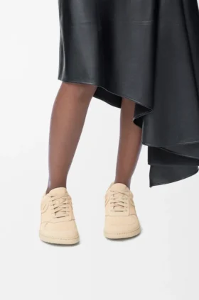 Jambo-sneakers i kalvskinn i mocka