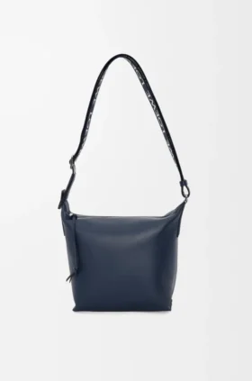 Liten Cubi-crossbodyväska i mjukt, slätt kalvskinn och jacquard