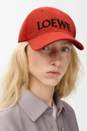 Loewe-keps i bomullscanvas