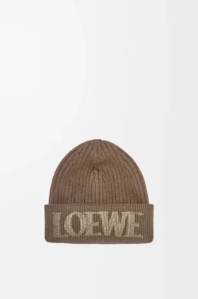 Loewe-mössa i ull