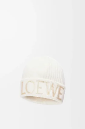 Loewe-mössa i ull Loewe-mössa i ull