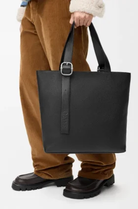 Loop Zipped Tote i mjukt, kornat kalvskinn