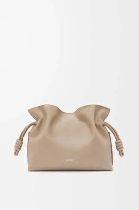 Medium Flamenco-clutch i nappa-kalvskinn