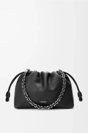 Medium Flamenco Purse i finkornigt kalvskinn