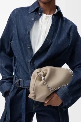 Medium Flamenco Purse i finkornigt kalvskinn