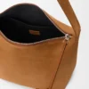 Medium Loop Hobo i kalvskinn i mocka Medium Loop Hobo i kalvskinn i mocka
