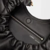 Medium Squeeze Bag i mjukt nappa-lammskinn Medium Squeeze Bag i mjukt nappa-lammskinn