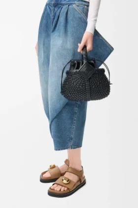 Mini Diamond Round Basket-väska i kalvskinn