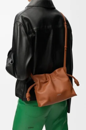 Mini Flamenco-clutch i nappa-kalvskinn