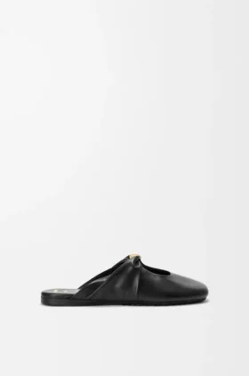 Mjuk Pebble-mule i nappa-lammskinn