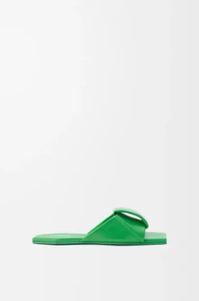 Origami-sandaler i lammskinn