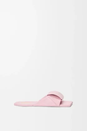 Origami-sandaler i lammskinn