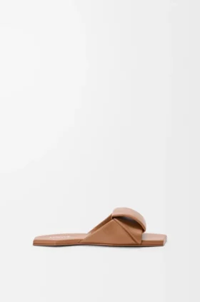 Origami-sandaler i lammskinn