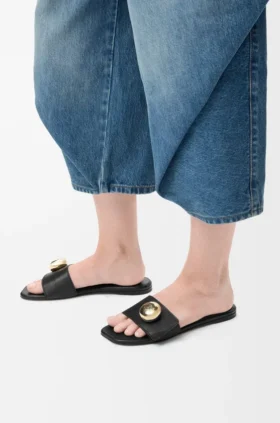 Pebble-sandaler i mjukt kalvskinn