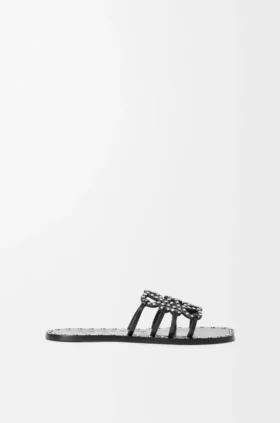 Petal Anagram-sandaler i vegetabiliskt garvat kalvskinn och metallnitar