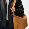 Stor Loop Hobo i kalvskinn i mocka Stor Loop Hobo i kalvskinn i mocka
